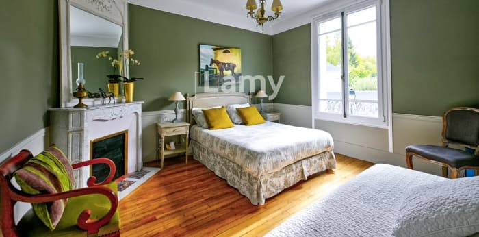 Image 7 sur 15 - Maison/villa  ·  Vente · Courcelles Sur Viosne (95650) · 10 pièces · 258m²