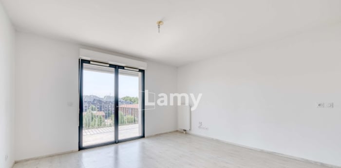 Image 3 sur 15 - Appartement  ·  Vente · Bordeaux (33300) · 3 pièces · 65m²