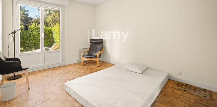 Image 6 sur 8 - Appartement  ·  Vente · Oullins Pierre Benite (69600) · 2 pièces · 60m²