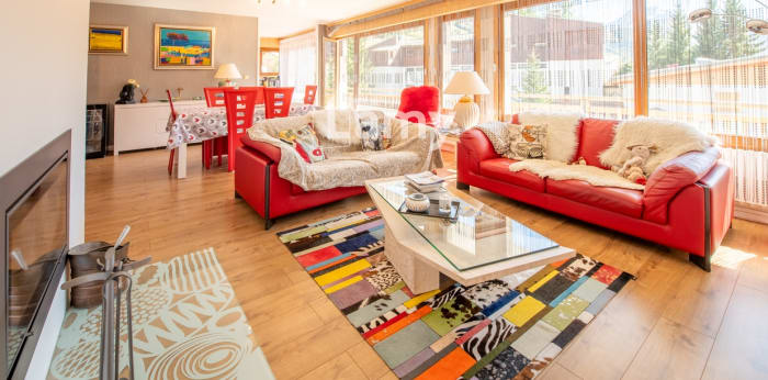 Image 1 sur 11 - Appartement  ·  Vente · Les Deux Alpes (38860) · 4 pièces · 125m²