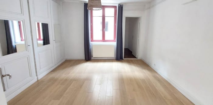 Image 6 sur 6 - Appartement  ·  Vente · Villefranche Sur Saone (69400) · 2 pièces · 52m²