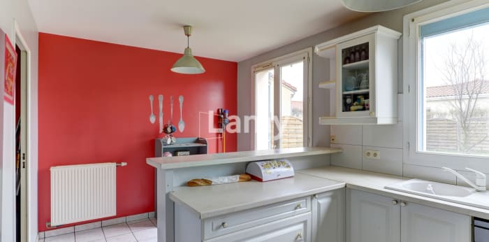Image 9 sur 9 - Maison/villa  ·  Vente · St Beauzire (63360) · 5 pièces · 155m²