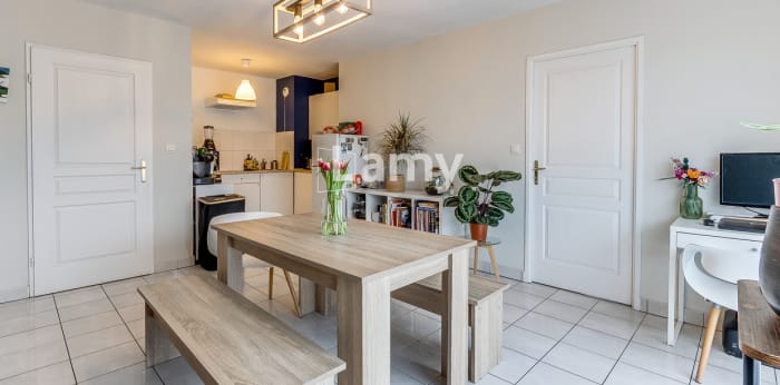 Image 8 sur 9 - Appartement  ·  Vente · Lille (59800) · 2 pièces · 49m²