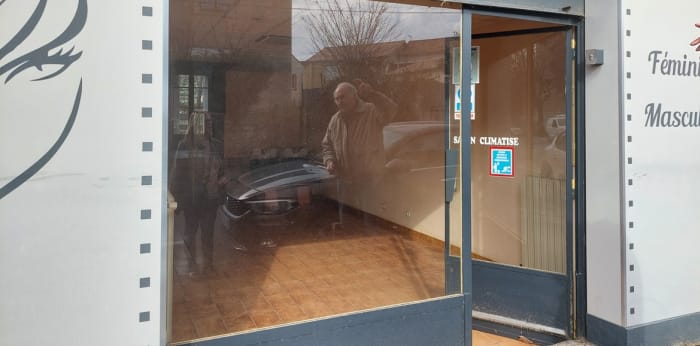 Image 9 sur 11 - Local  ·  Vente · Ales (30100) · 40m²