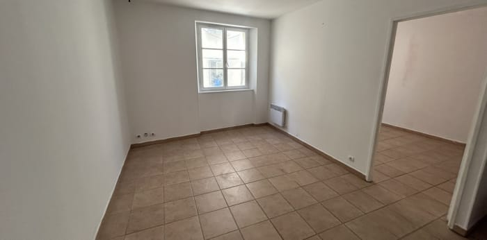 Image 3 sur 6 - Appartement  ·  Vente · Marseille (13001) · 2 pièces · 38m²