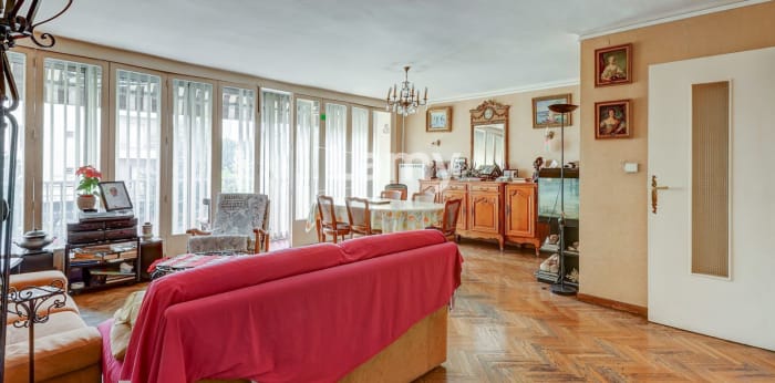 Image 4 sur 16 - Appartement  ·  Vente · Marseille (13008) · 4 pièces · 94m²