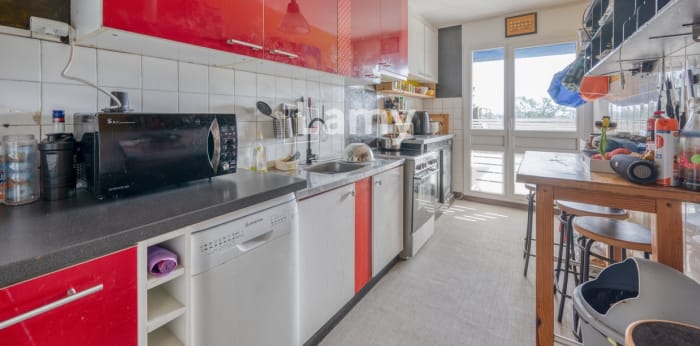 Image 4 sur 10 - Appartement  ·  Vente · Pessac (33600) · 5 pièces · 105m²