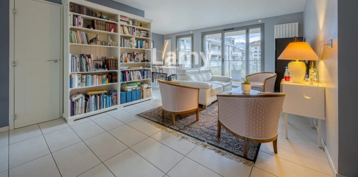 Image 5 sur 13 - Appartement  ·  Vente · Annecy (74000) · 3 pièces · 72m²