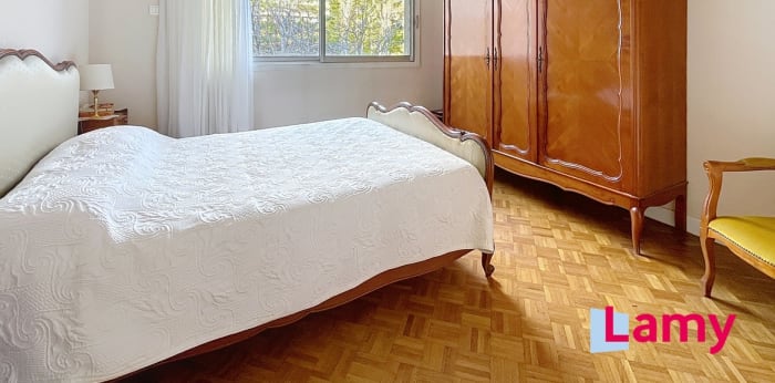 Image 7 sur 11 - Appartement  ·  Vente · Aix En Provence (13100) · 5 pièces · 131m²