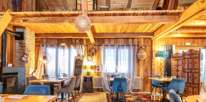 Image 6 sur 10 - Local  ·  Vente · Autrans Meaudre En Vercors (38112) · 164m²