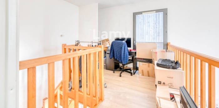 Image 6 sur 9 - Appartement  ·  Vente · Bordeaux (33300) · 2 pièces · 48m²