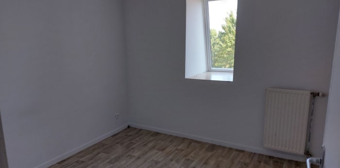 Image 5 sur 8 - Appartement  ·  Vente · Nanteuil Le Haudouin (60440) · 4 pièces · 80m²