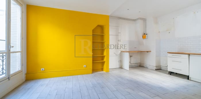 Image 6 sur 11 - Appartement  ·  Vente · Paris (75017) · 5 pièces · 112m²