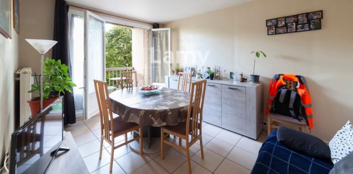 Image 1 sur 11 - Appartement  ·  Vente · Besancon (25000) · 2 pièces · 43m²