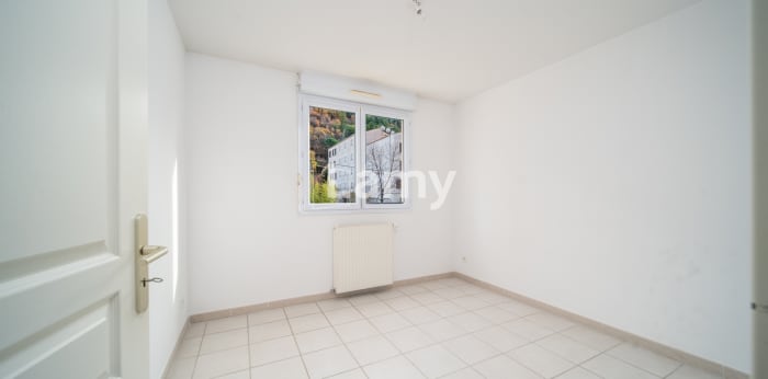 Image 4 sur 5 - Appartement  ·  Vente · Digne Les Bains (04000) · 3 pièces · 60m²