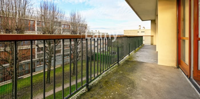 Image 1 sur 15 - Appartement  ·  Vente · Chambourcy (78240) · 5 pièces · 124m²