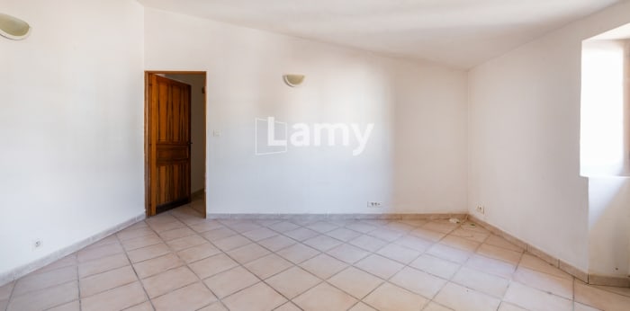 Image 5 sur 12 - Appartement  ·  Vente · Salon De Provence (13300) · 3 pièces · 62m²