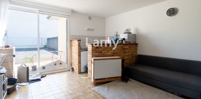 Image 13 sur 14 - Immeuble  ·  Vente · Talence (33400) · 224m²