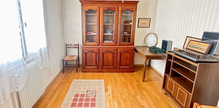 Image 8 sur 10 - Appartement  ·  Vente · Montargis (45200) · 5 pièces · 82m²