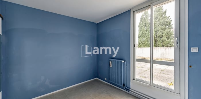 Image 9 sur 14 - Appartement  ·  Vente · Angouleme (16000) · 5 pièces · 115m²