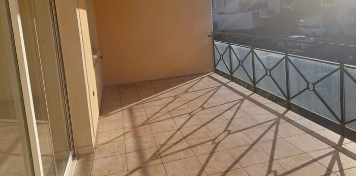 Image 11 sur 13 - Appartement  ·  Vente · Ales (30100) · 3 pièces · 73m²