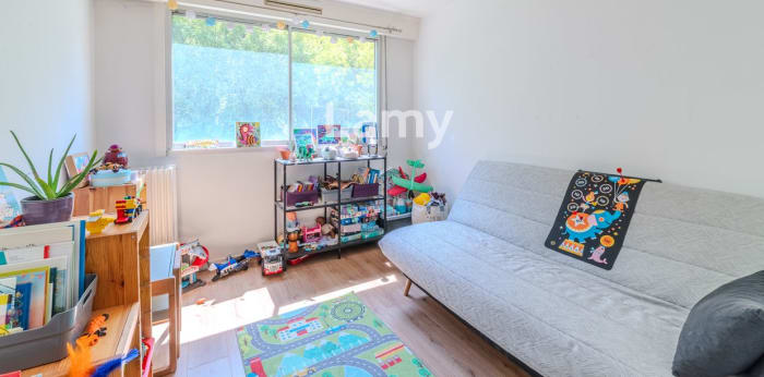 Image 5 sur 11 - Appartement  ·  Vente · Lyon (69005) · 5 pièces · 100m²