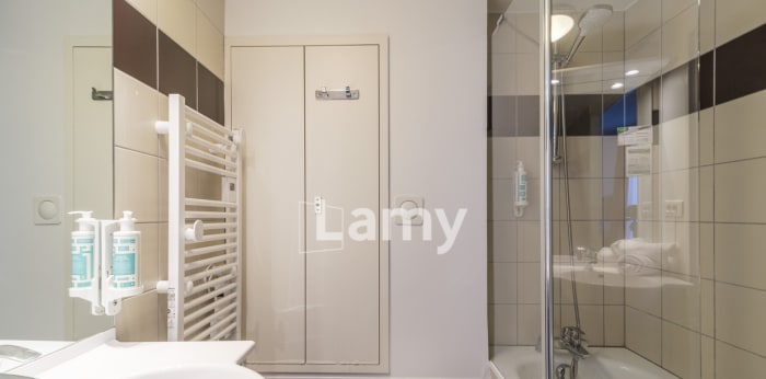 Image 4 sur 6 - Appartement  ·  Vente · St Louis (68300) · 1 pièce · 19m²