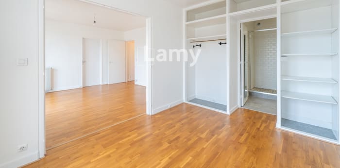 Image 8 sur 10 - Appartement  ·  Vente · Le Kremlin Bicetre (94270) · 2 pièces · 42m²