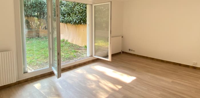 Image 2 sur 10 - Appartement  ·  Vente · Fontenay Le Fleury (78330) · 4 pièces · 84m²