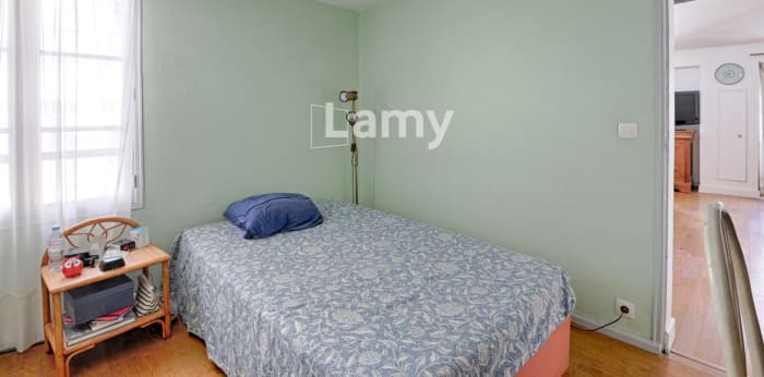 Image 5 sur 9 - Appartement  ·  Vente · Paris (75001) · 3 pièces · 50m²