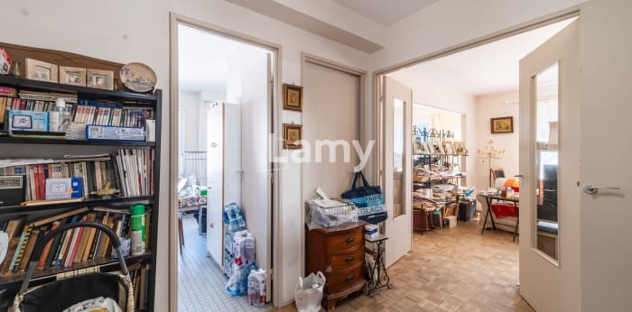 Image 9 sur 10 - Appartement  ·  Vente · Strasbourg (67000) · 2 pièces · 76m²
