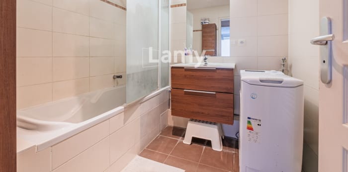 Image 9 sur 11 - Appartement  ·  Vente · Strasbourg (67000) · 3 pièces · 72m²