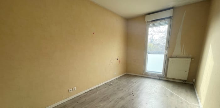 Image 8 sur 10 - Appartement  ·  Vente · St Denis (93210) · 4 pièces · 83m²