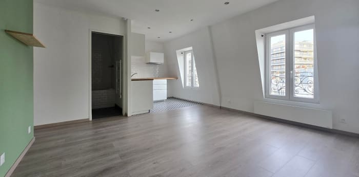 Image 2 sur 16 - Appartement  ·  Vente · Paris (75017) · 3 pièces · 41m²