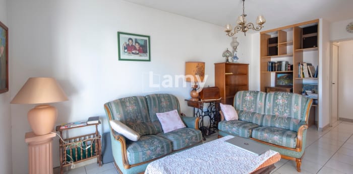 Image 9 sur 13 - Appartement  ·  Vente · Salon De Provence (13300) · 4 pièces · 90m²