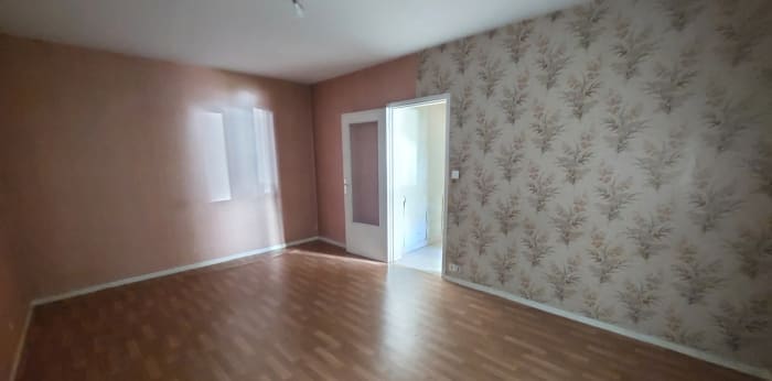 Image 2 sur 7 - Appartement  ·  Vente · Limoges (87000) · 1 pièce · 35m²