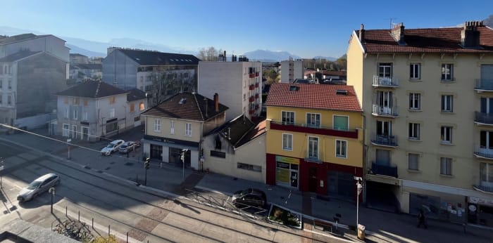 Image 5 sur 12 - Appartement  ·  Vente · Fontaine (38600) · 5 pièces · 107m²