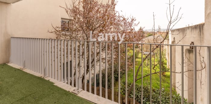 Image 2 sur 6 - Appartement  ·  Vente · Lyon (69008) · 1 pièce · 30m²