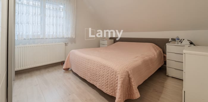 Image 7 sur 12 - Maison/villa  ·  Vente · Strasbourg (67200) · 183m²