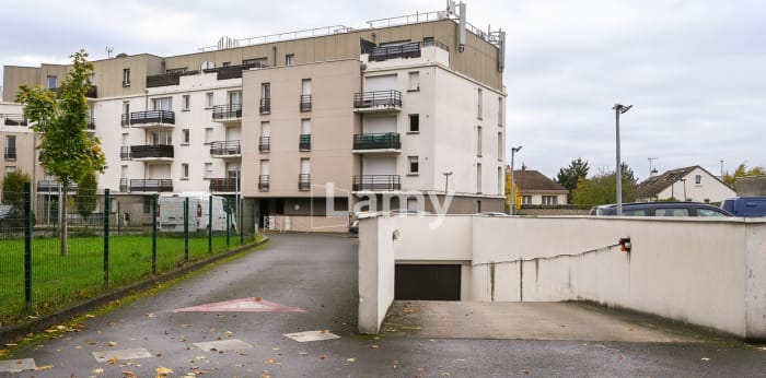 Image 13 sur 14 - Appartement  ·  Vente · St Jean De La Ruelle (45140) · 1 pièce · 37m²