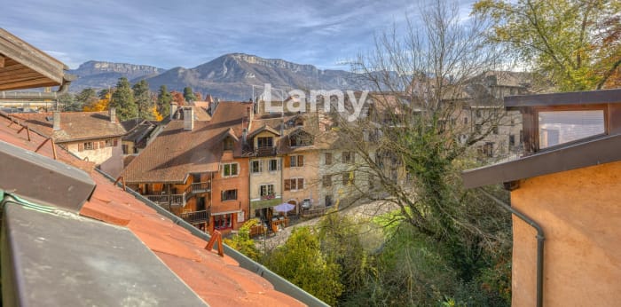 Image 2 sur 15 - Appartement  ·  Vente · Annecy (74000) · 3 pièces · 69m²