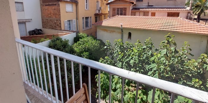 Image 7 sur 8 - Appartement  ·  Vente · St Raphael (83700) · 1 pièce · 26m²