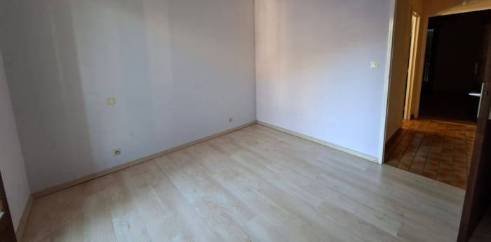 Image 8 sur 11 - Appartement  ·  Vente · Sisteron (04200) · 4 pièces · 78m²