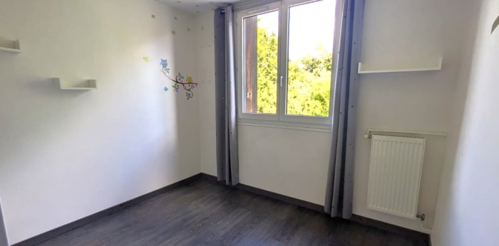 Image 6 sur 11 - Appartement  ·  Vente · Versailles (78000) · 4 pièces · 68m²