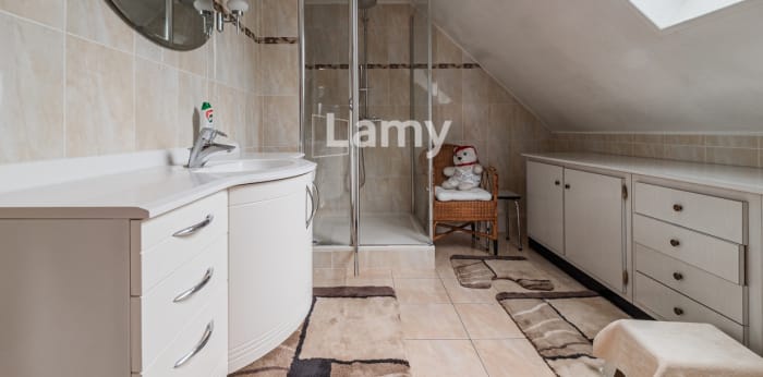 Image 4 sur 12 - Maison/villa  ·  Vente · Strasbourg (67000) · 4 pièces · 94m²