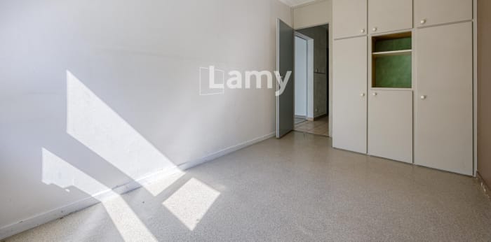 Image 9 sur 10 - Appartement  ·  Vente · Annecy (74960) · 2 pièces · 47m²