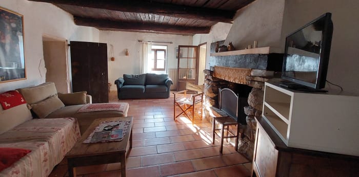 Image 9 sur 22 - Maison/villa  ·  Vente · Montfort (04600) · 6 pièces · 287m²