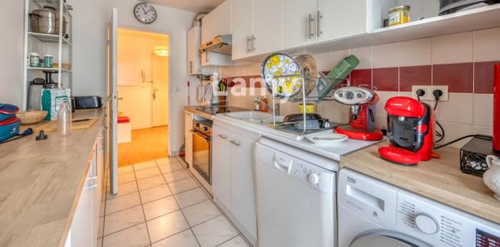 Image 12 sur 15 - Appartement  ·  Vente · Bordeaux (33300) · 4 pièces · 93m²