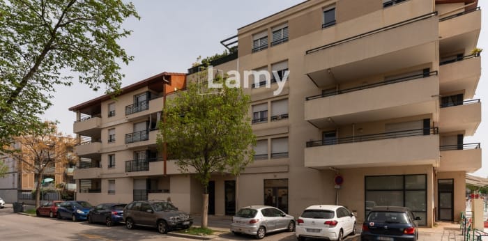 Image 9 sur 9 - Appartement  ·  Vente · St Fons (69190) · 3 pièces · 64m²