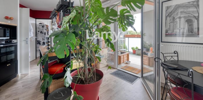 Image 5 sur 11 - Appartement  ·  Vente · Cenon (33150) · 3 pièces · 66m²